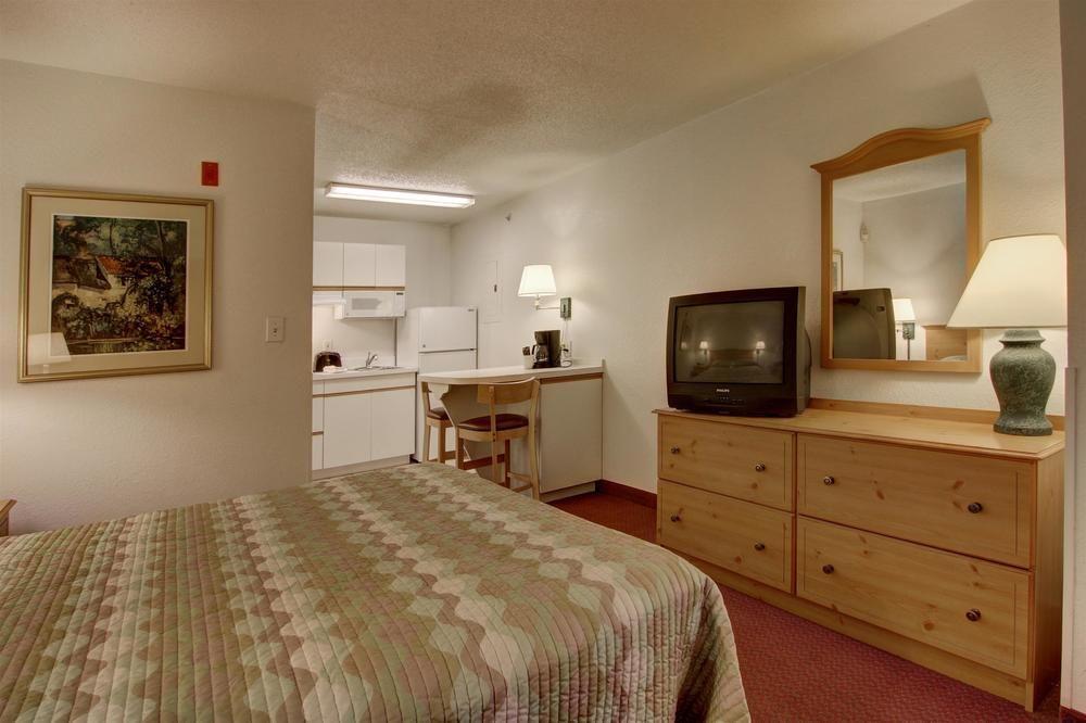 Atlanta Hotel 로즈웰 외부 사진