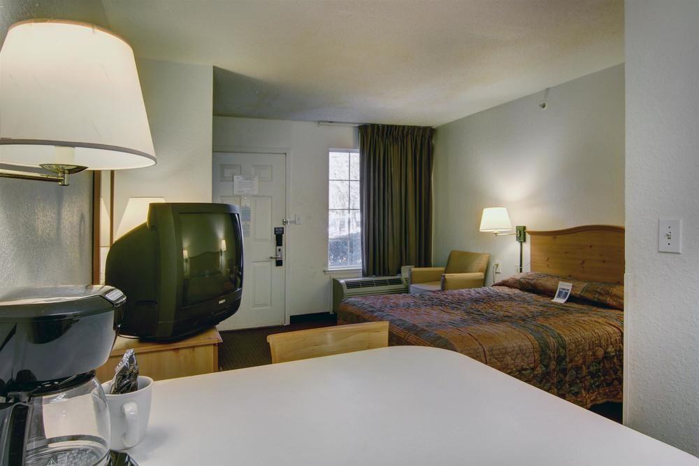 Atlanta Hotel 로즈웰 외부 사진